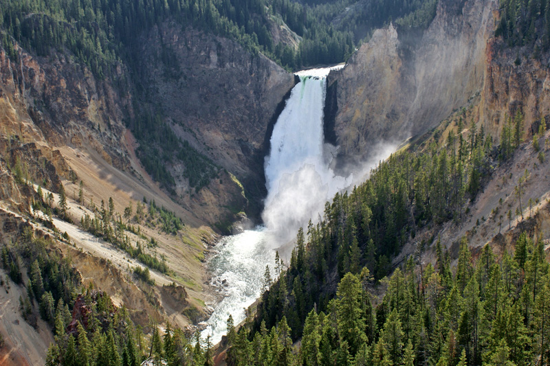 Yellowstone Falls, Yellowstone NP, Wyoming